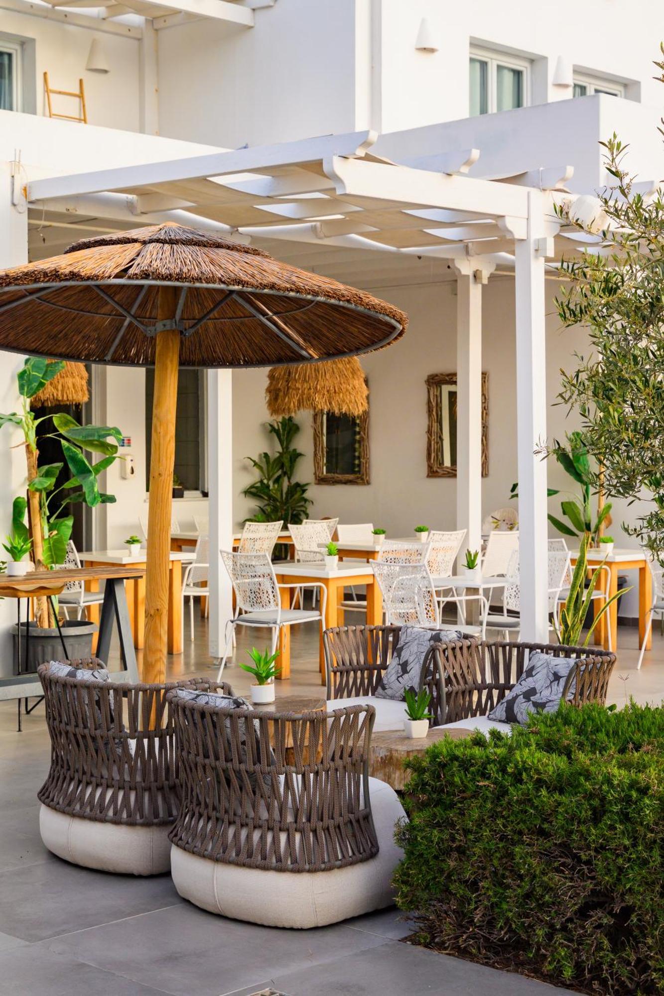 อิมเพรสซีฟ วัน Hotel Ormos Athinios ภายนอก รูปภาพ